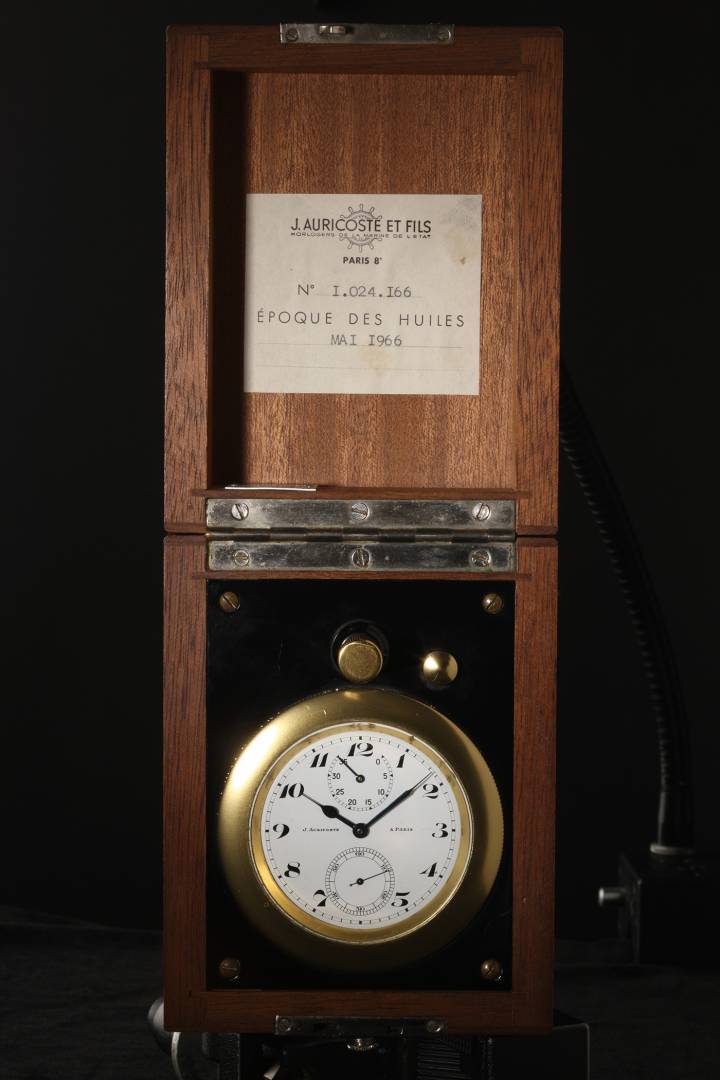 Chronographe de marine exposé au musée Auricoste