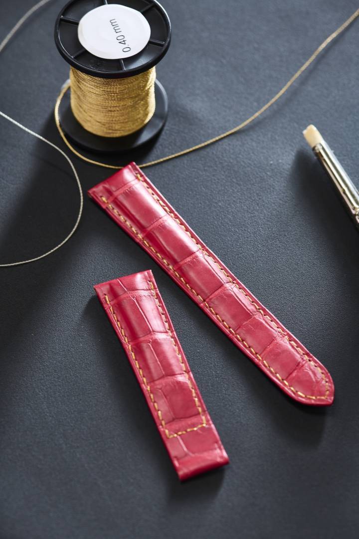 Bracelets: Jean Rousseau propose désormais la couture en fil précieux