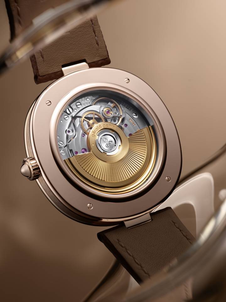 Fruit d'une collaboration au sein du groupe LVMH, la Geneva Time Only de Gerald Genta est équipée du mouvement automatique Zenith Elite GG-005P.