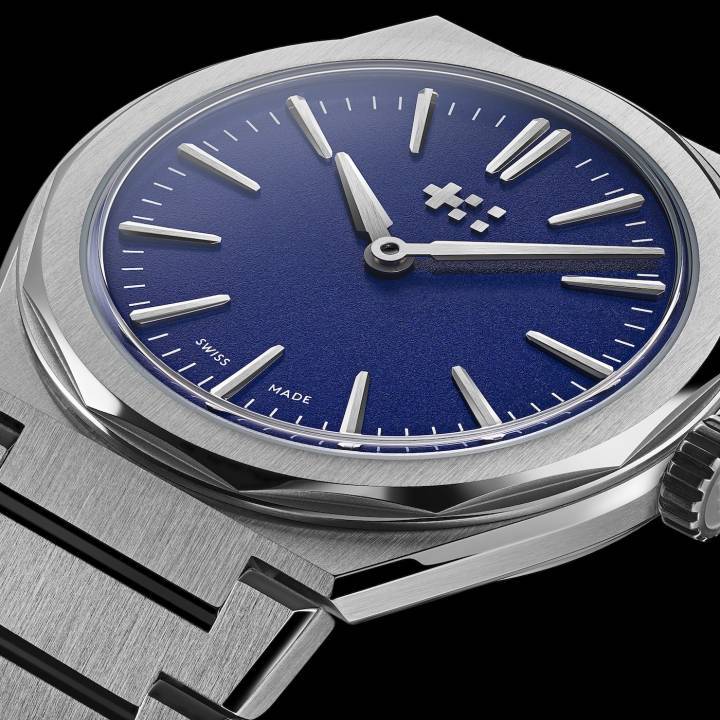 Christopher Ward a dévoilé cette année sa montre intégrée la plus fine à ce jour: la Twelve 660, d'une épaisseur de seulement 6,6 mm. Elle est également dotée d'un nouveau bracelet, composé de maillons simples de 2,9 mm de hauteur. La 660 est animée par un mouvement Sellita SW210 modifié par Christopher Ward. 