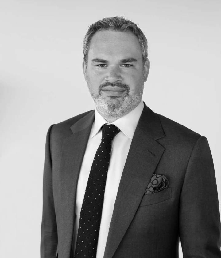 James Marks est l'initiateur et le responsable de la plateforme Phillips Perpetual.