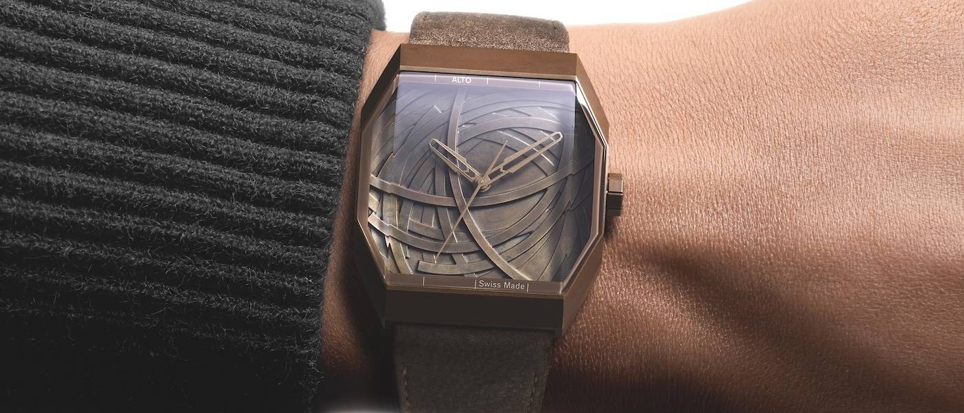 Alto signe une collaboration créative et artistique avec Bernar Venet