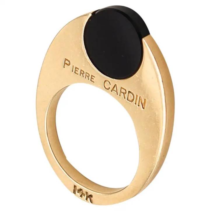 Bague créée par Jean Dinh Van pour Pierre Cardin en 1970