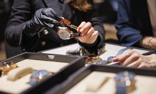 Dix ans plus tard, l'histoire se répétera-t-elle pour l'horlogerie?