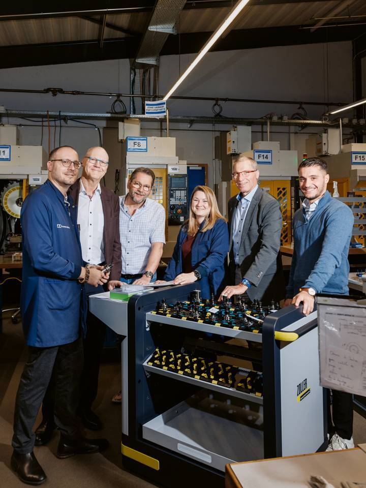 De gauche à droite: Kevin Dubois, Jean-Philippe Dubois, Pascal Dubois, Diane Dubois, Pierre Dubois, Thibaud Dubois.