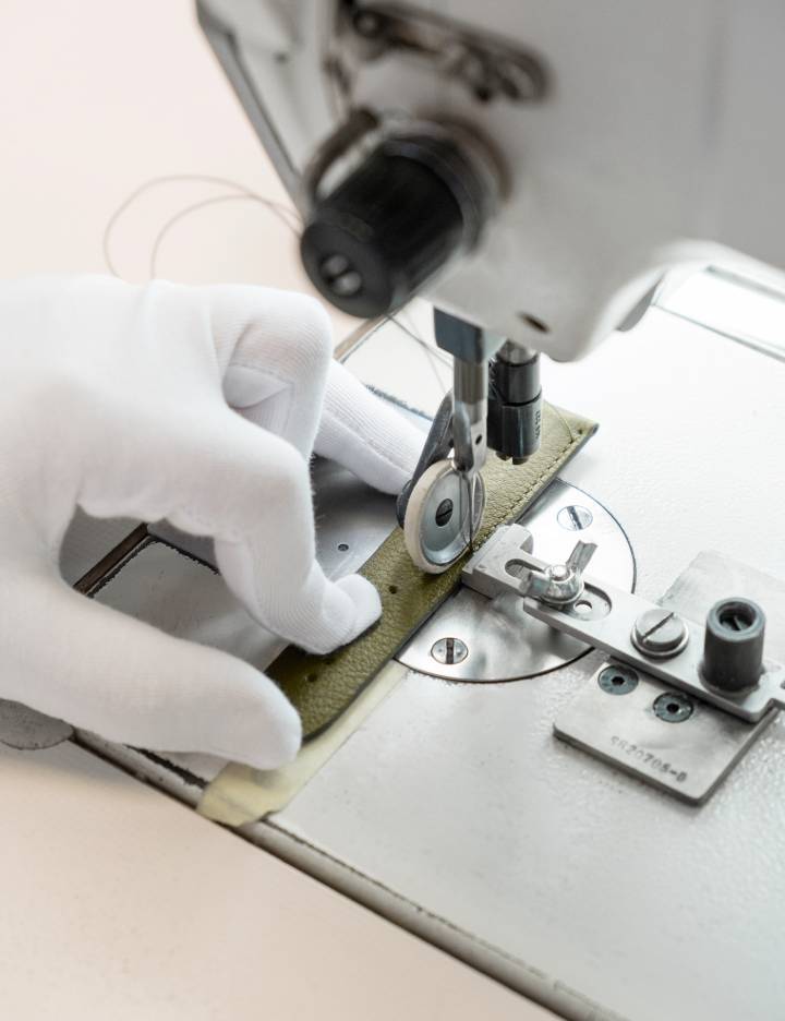 Bracelet en cuir: les fabricants font cause commune