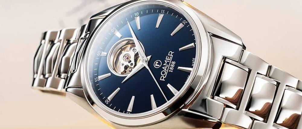 Roamer persiste et signe sur la montre suisse accessible