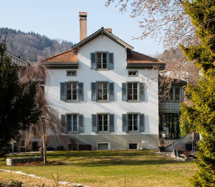 Les ateliers d'Hervé Schlüchter, dans une maison de maître du Renfer-Park à Bienne