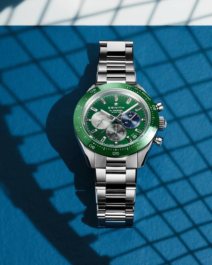 Nouvelle version de la Chronomaster Sport avec une lunette en céramique verte