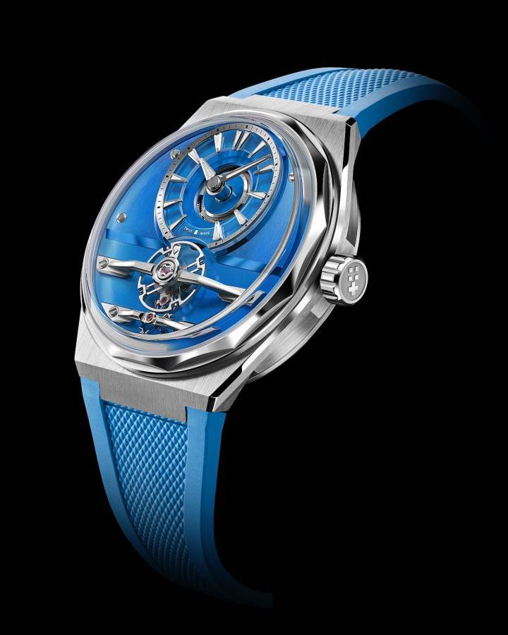 Dotée d'une esthétique impressionnante caractéristique et présentée en avril comme le lancement le plus important de la marque à ce jour, la C12 Loco inaugure le CW-003, le deuxième mouvement maison de Christopher Ward, offrant une réserve de marche de six jours (144 heures). D'un diamètre de 41 mm, elle intègre un balancier à ressort libre et un spiral conçus sur mesure, remplaçant les goupilles de réglage traditionnelles. Disponible à partir de 4'950 euros.