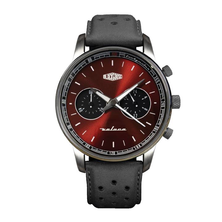 Signal tonique: l'horlogerie française en style estival