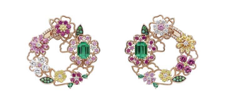 Boucles d'oreilles Dior Milly Dentelleor rose, diamants, émeraudes, saphirs rose et jaune, grenats tsavorites.