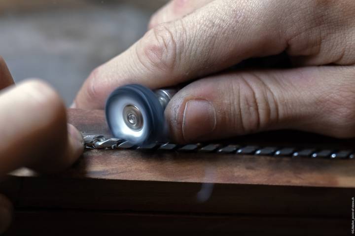 Laurent Jolliet, chaîniste et maître du fil à retordre