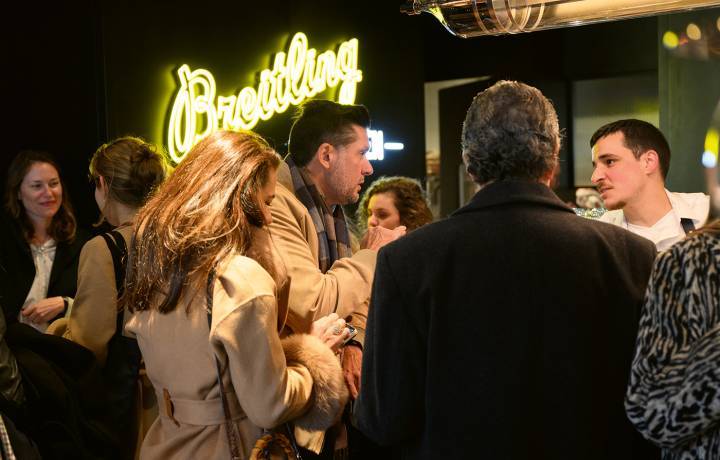 La marque horlogère vient d'inaugurer son deuxième restaurant, Breitling Kitchen Genève, avec un concept de street-food moderne.