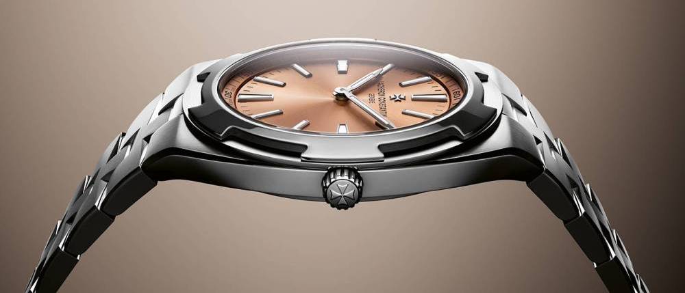 Vacheron Constantin Overseas Automatique Ultra-Plate: l'ultra-finesse dans une vision durable