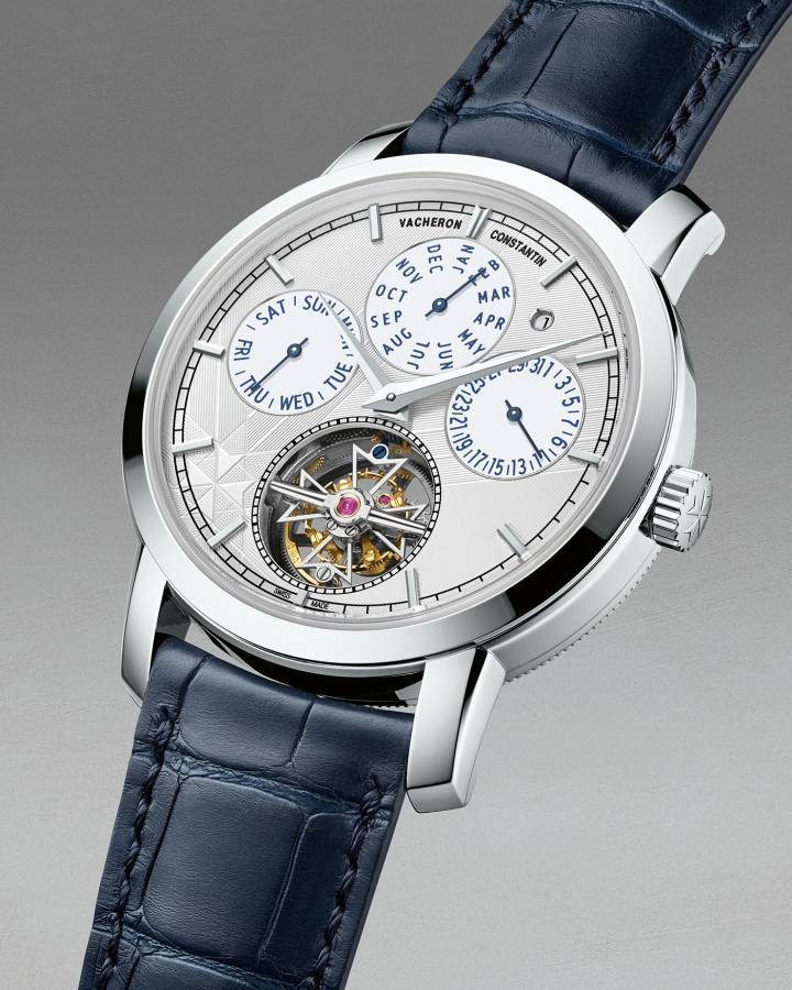 Traditionnelle tourbillon quantième perpétuel