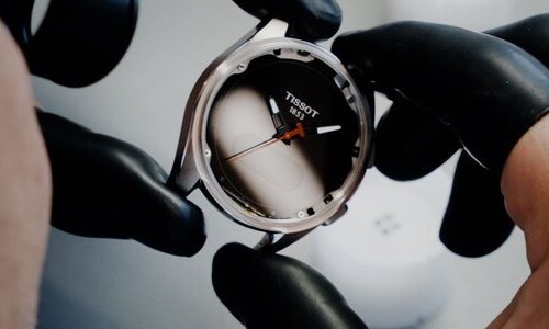 Tissot, entre néo-vintage et connexion 