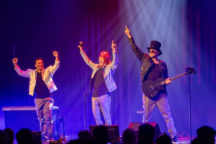 Le trio suisse de comédiens et cabarettistes Starbugs Comedy, en performance lors du Watch City Gala