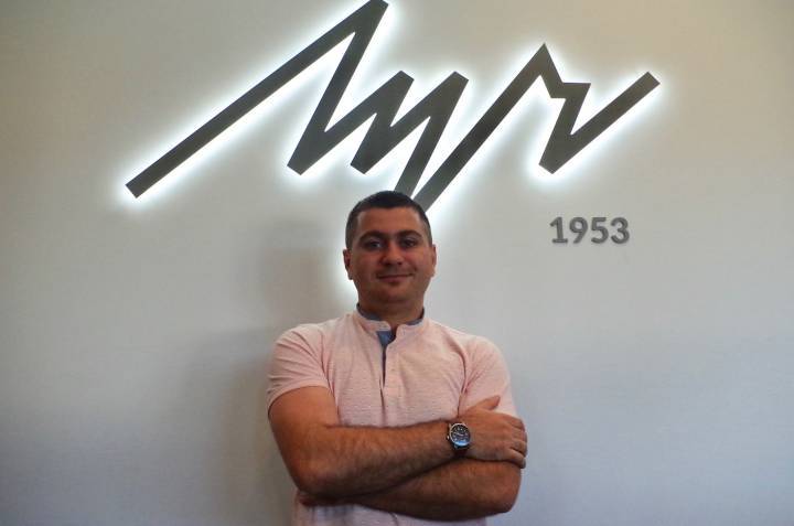Rafik Sarkisian, directeur du développement à l'usine Luch de Minsk (Biélorussie) depuis 2020