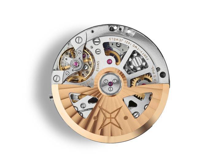 SEED VMF 6710 CHRONOGRAPHE INTÉGRÉ À ROUE À COLONNES AUTOMATIQUE: Fruit de six années de développement, ce calibre chronographe de 30 mm incorpore plusieurs innovations pour une efficacité, une fiabilité, une précision et une robustesse optimale. Sa construction combine un balancier haute fréquence (5Hz, 38 800 alt/h), une roue à colonnes, un embrayage vertical et un marteau linéaire. Dès 50 pièces. Certifié COSC. Possibilités de personnalisation sur demande.