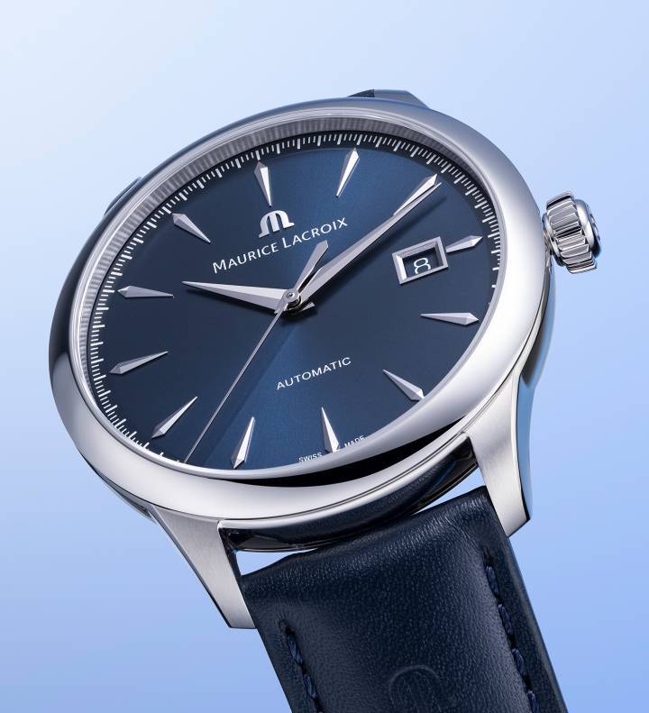 Proposée dès 650 francs, la collection 1975 se décline entre modèles à mouvement automatique et quartz.