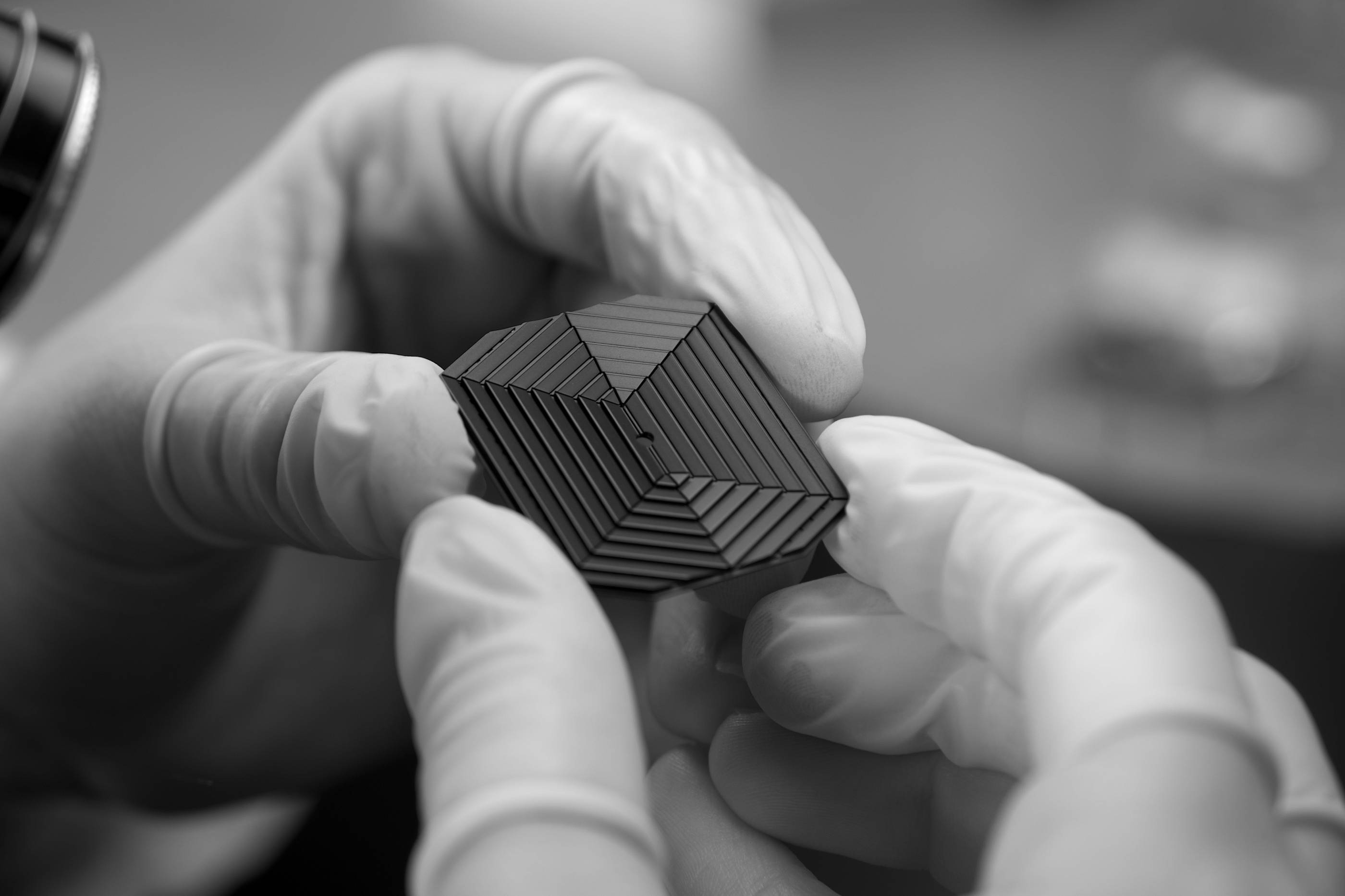 «Alto» pour art contemporain au poignet