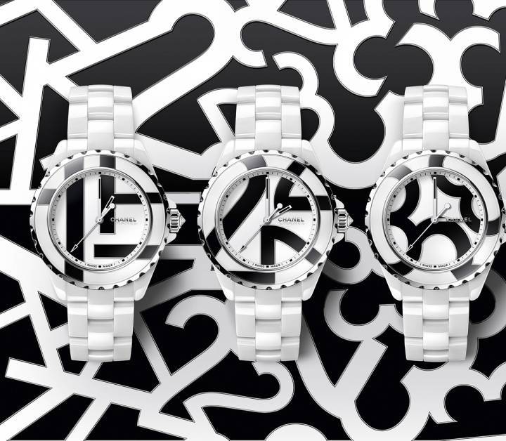 CHANEL MARQUETERIE DE CÉRAMIQUE