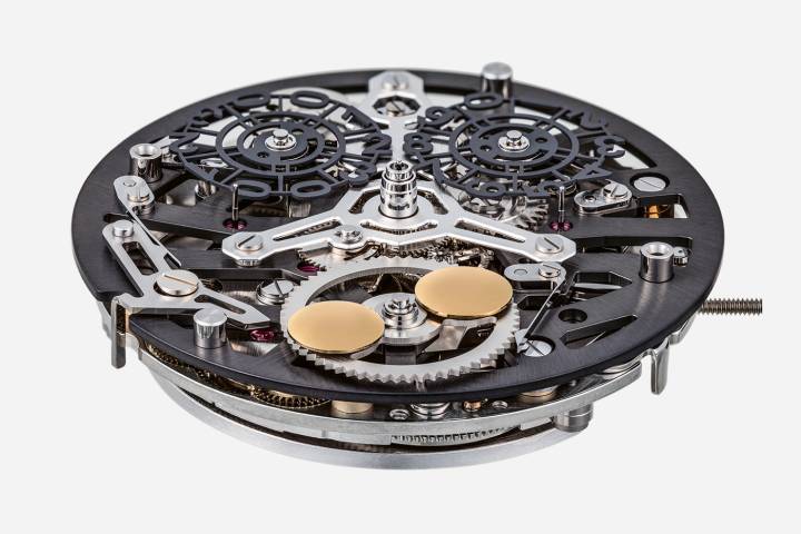 Autre évolution, le Calibre Chronographe DD4580 à module, avec compteur central 60 secondes, compteur 30 minutes à aiguille, petite seconde, grand dateur à guichet, phases de lune à guichet, correcteur des phases de lune. 32,00 mm de diamètre, épaisseur du module 4,40 mm, épaisseur totale 8,00 mm.