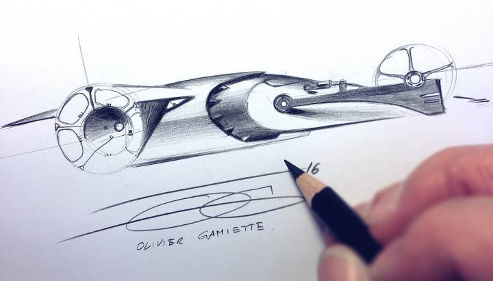 Le jour, le créateur français dessine des concept cars. La nuit, des concept watches...