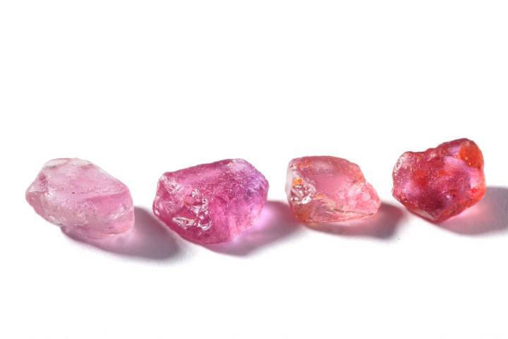 Saphirs roses du Mozambique