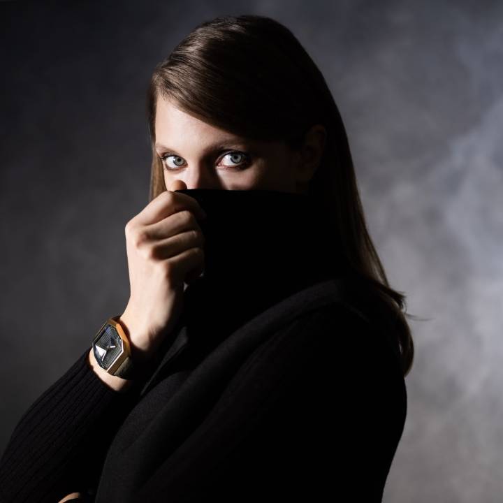 «Alto» pour art contemporain au poignet