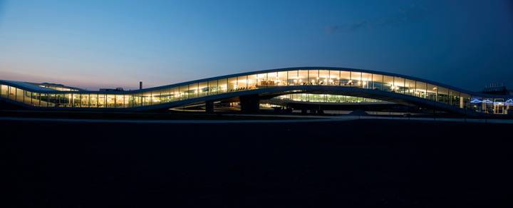 Rolex Learning Centre 