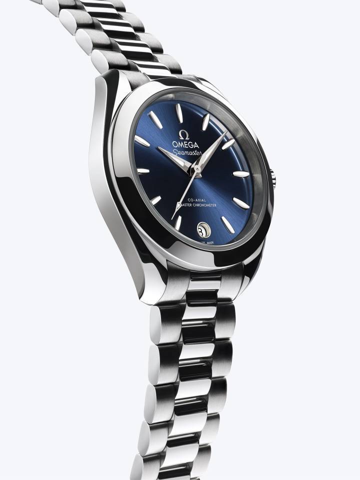 La collection Aqua Terra 30 mm se décline en douze modèles distincts, chacun avec son propre caractère.