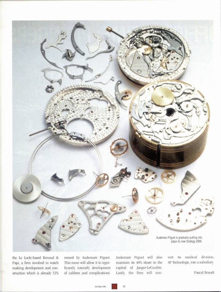 Cet article paru en 1998 dans Europa Star expose la stratégie du millénaire pour Audemars Piguet, alors dirigée par Georges-Henri Meylan. On y lit notamment que la marque du Brassus emploie alors 250 employés pour une production annuelle de 14'500 montres et un chiffre d'affaires de 120 millions de francs, en progression annuelle de 15%. Une stratégie qui insiste sur le maintien de l'indépendance d'Audemars Piguet alors que le monde horloger connaît de nombreux rachats et intégrations au sein de groupes de luxe. Audemars Piguet détient alors encore 40% de Jaeger-LeCoultre, des parts qui seront cédées à Richemont en 2000. On lit dans cet entretien les prémices de l'intégration de la production et de la distribution qui suivront pendant deux décennies. 