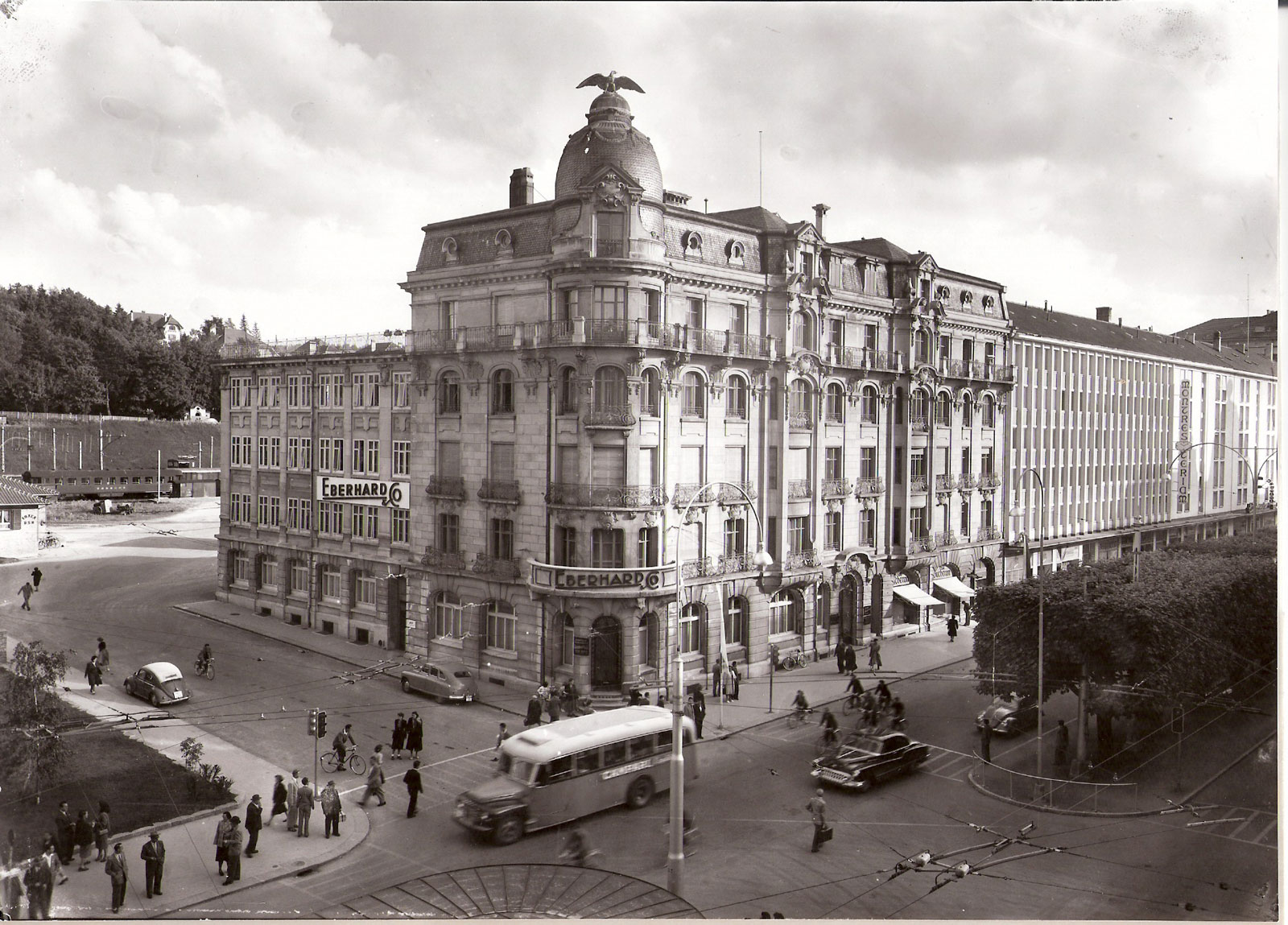 La Maison Eberhard de La Chaux-de-Fonds en 1940.