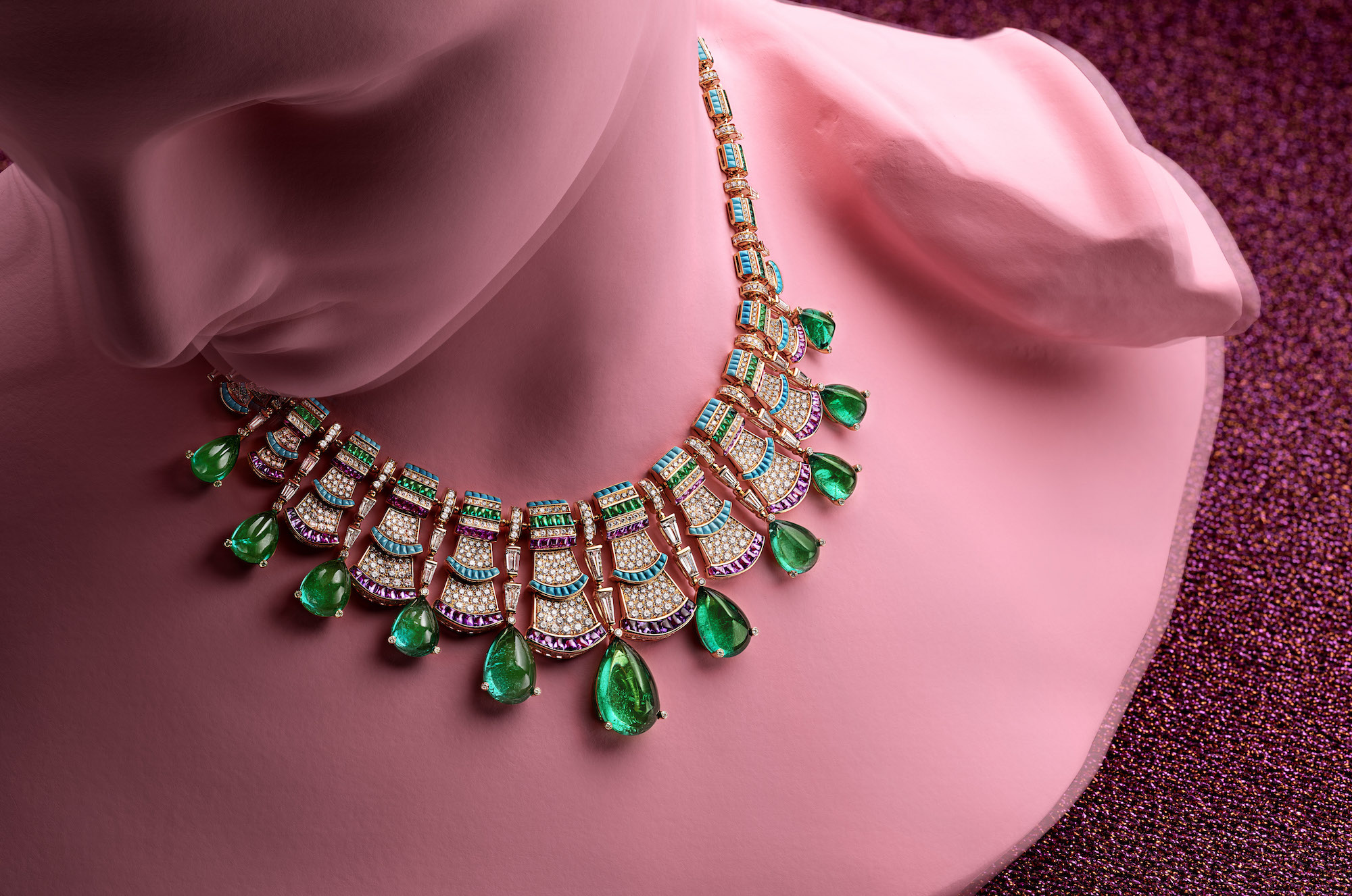 Bulgari, le luxe hors de l'espace-temps