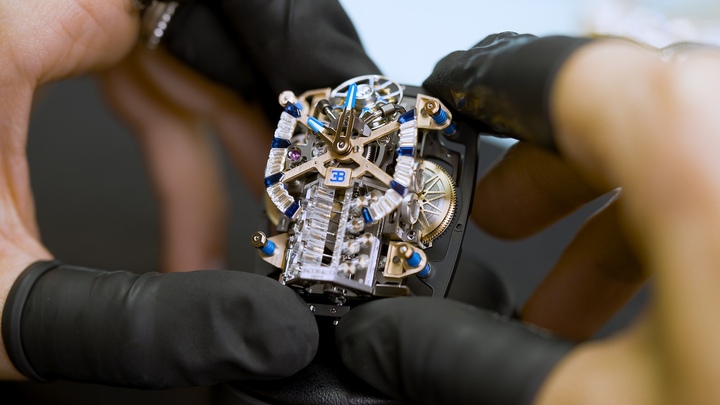 Le calibre du modèle Bugatti Chiron Tourbillon de Jacob & Co.