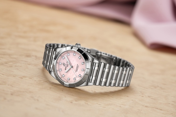 Avec ses 28 mm, la dernière Chronomat de Breitling est la plus petite jamais conçue.