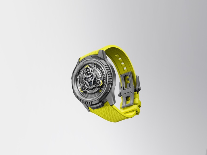 Coup de tonnerre tout juste présenté: la UR-FREAK associe le mouvement le plus complexe développé par Ulysse Nardin pour la Freak à l'affichage «satellite» emblématique d'Urwerk. Si la montre est lancée en 2025, son histoire remonte à près de trois décennies, aux débuts de l'horlogerie moderne indépendante.