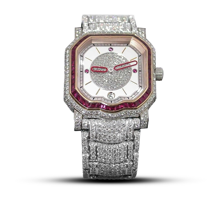 En 2007, Gérald Charles Genta avait dessiné une pièce unique à bracelet intégré asymétrique, d'une valeur de plus d'un million d'euros et totalisant plus de 15 carats de pierres précieuses, destinée à la famille royale de Sarawak, un État malaisien. 